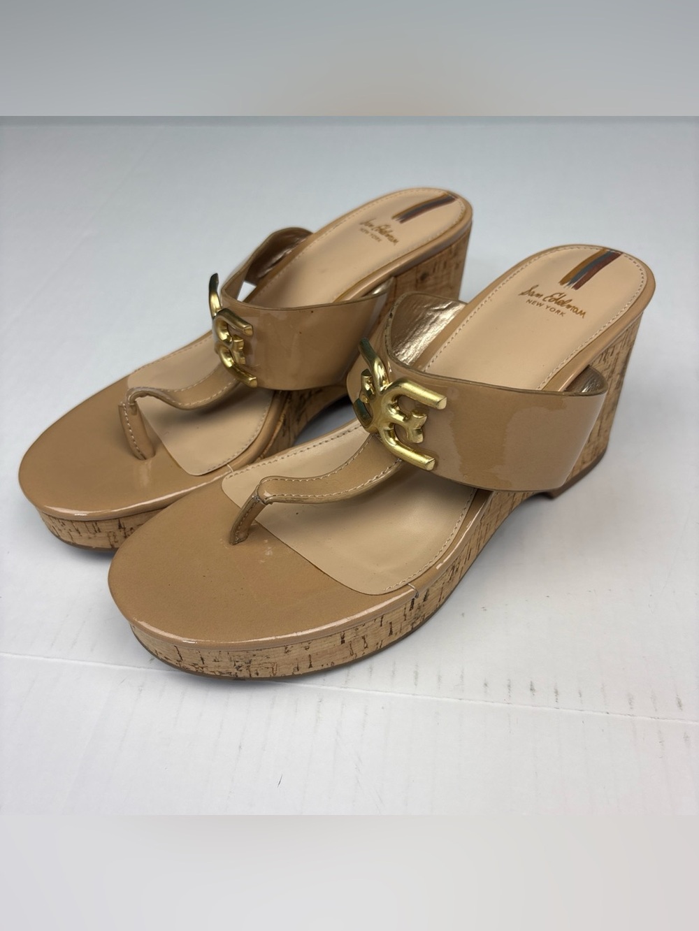 Sam Edelman Yardlie Women 7.5 Wedge Sandals Tan Almond Gold Logo Cork Summer